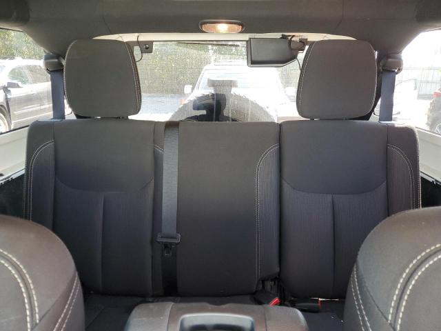 1C4HJWEG5JL894201 - 2018 JEEP WRANGLER U SAHARA WHITE photo 10