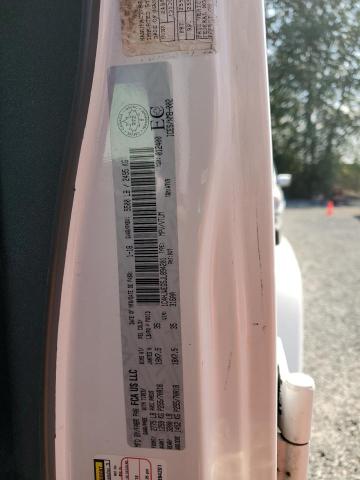 1C4HJWEG5JL894201 - 2018 JEEP WRANGLER U SAHARA WHITE photo 13