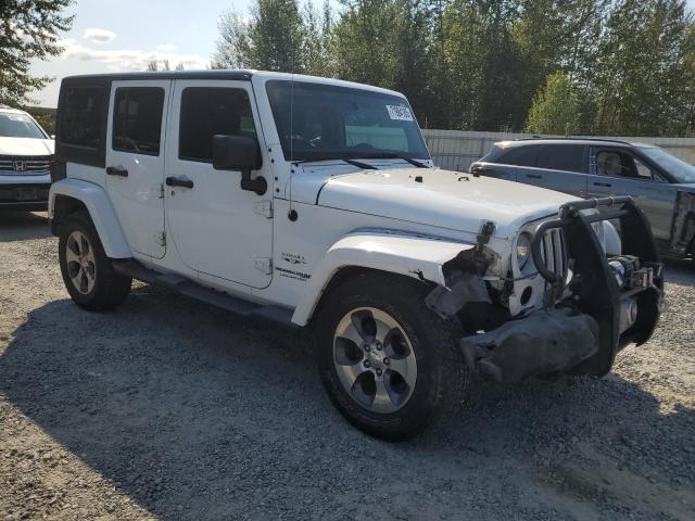 1C4HJWEG5JL894201 - 2018 JEEP WRANGLER U SAHARA WHITE photo 4