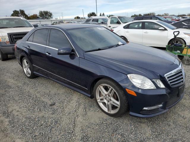 WDDHF9BB9DA672133 - 2013 MERCEDES-BENZ E 550 4MATIC BLUE photo 4