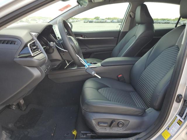 4T1G11AK2RU888737 - 2024 TOYOTA CAMRY SE NIGHT SHADE SILVER photo 7