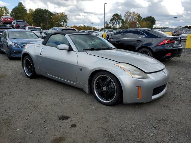 JN1AZ36A34T000643 - 2004 NISSAN 350Z ROADSTER SILVER photo 4