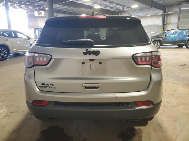 3C4NJDBB2LT139725 - 2020 JEEP COMPASS LATITUDE SILVER photo 6
