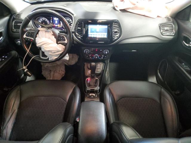 3C4NJDBB2LT139725 - 2020 JEEP COMPASS LATITUDE SILVER photo 8