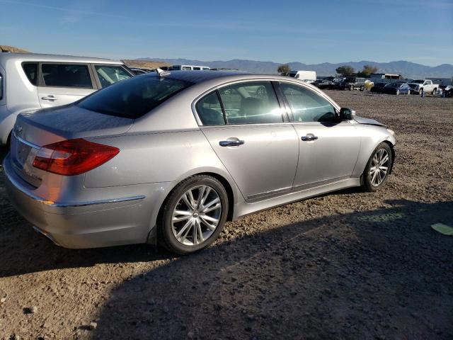 KMHGC4DF2CU179100 - 2012 HYUNDAI GENESIS 4.6L SILVER photo 3