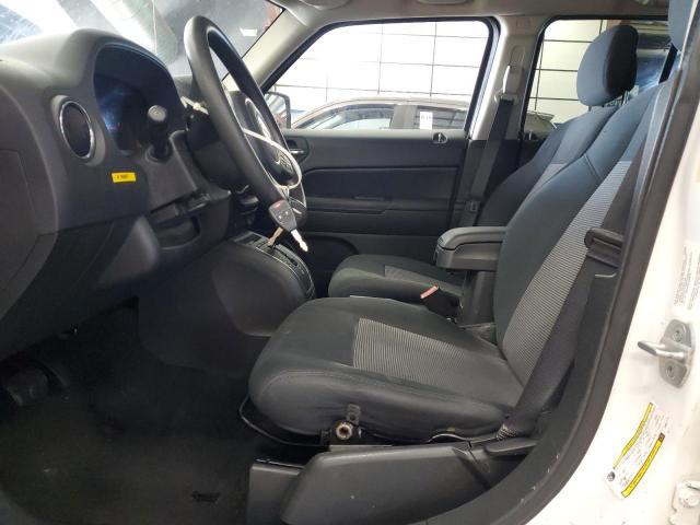 1C4NJRBB1CD621119 - 2012 JEEP PATRIOT SPORT 白色 照片 7