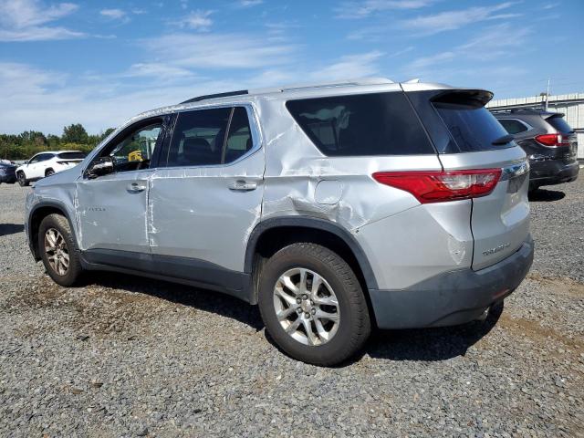 1GNEVGKW8JJ176945 - 2018 CHEVROLET TRAVERSE LT 银色 照片 2