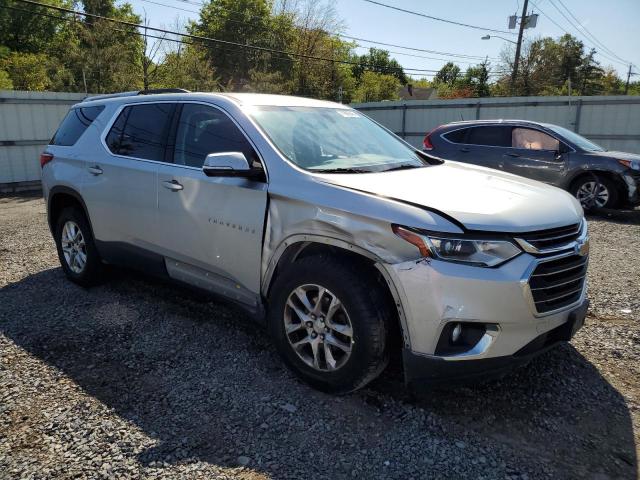 1GNEVGKW8JJ176945 - 2018 CHEVROLET TRAVERSE LT 银色 照片 4