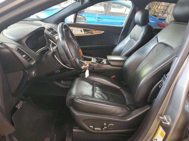 2LMTJ8LP1GBL37786 - 2016 LINCOLN MKX RESERVE TAN photo 7