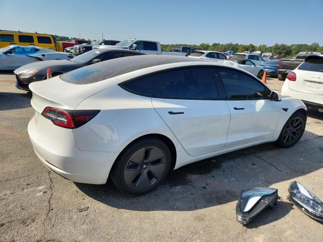 5YJ3E1EA7MF078286 - 2021 TESLA MODEL 3 WHITE photo 3