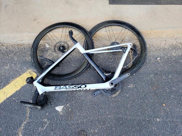 221SV005110126 - 2000 MISC BICYCLE SILVER photo 7