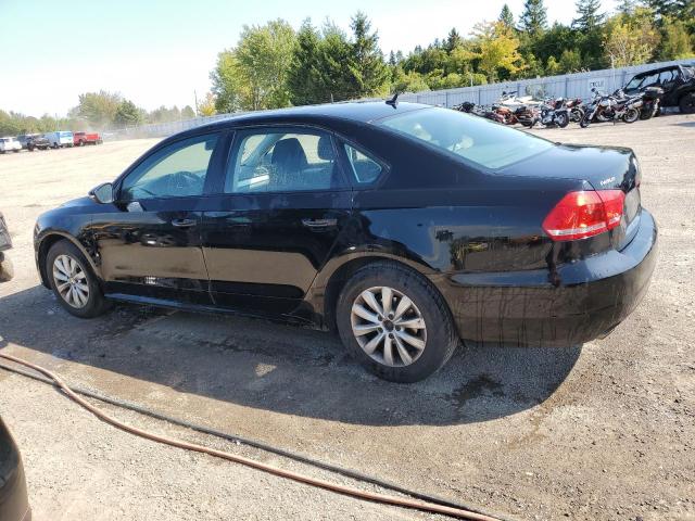 1VWAH7A33CC010987 - 2012 VOLKSWAGEN PASSAT S Schwarz Foto 2