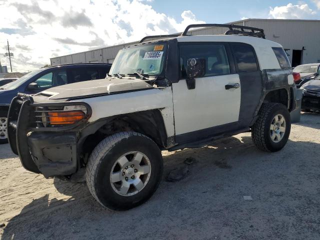 2010 TOYOTA FJ CRUISER, null