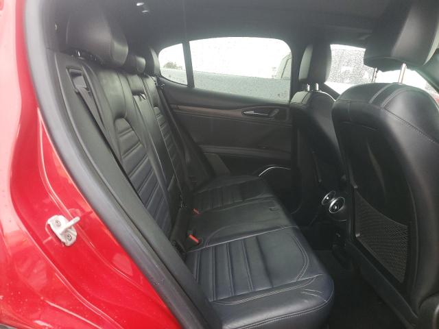 ZASFAKNN1J7B70097 - 2018 ALFA ROMEO STELVIO TI SPORT RED photo 10