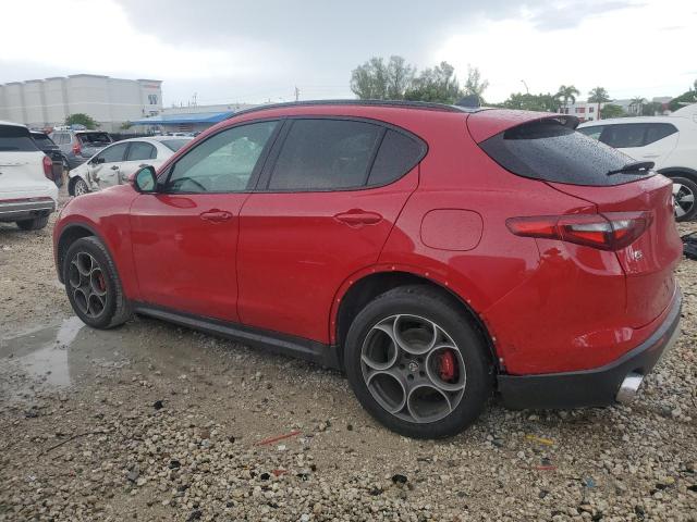 ZASFAKNN1J7B70097 - 2018 ALFA ROMEO STELVIO TI SPORT RED photo 2
