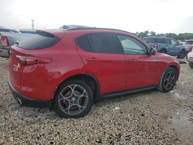 ZASFAKNN1J7B70097 - 2018 ALFA ROMEO STELVIO TI SPORT RED photo 3
