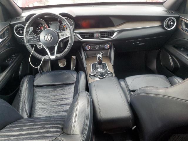 ZASFAKNN1J7B70097 - 2018 ALFA ROMEO STELVIO TI SPORT RED photo 8