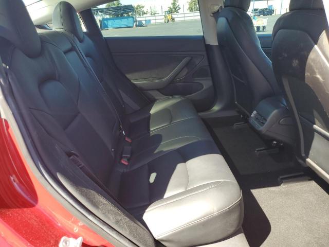 5YJ3E1EAXJF050963 - 2018 TESLA MODEL 3 RED photo 10