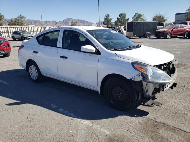 3N1CN7AP5GL892572 - 2016 NISSAN VERSA S WHITE photo 4