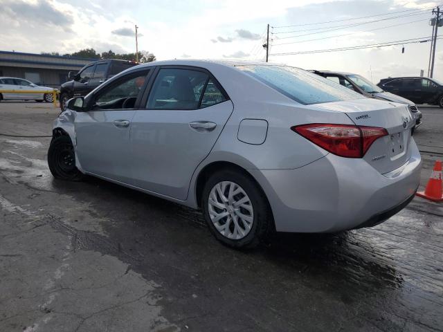 2T1BURHE3JC053350 - 2018 TOYOTA COROLLA L SILVER photo 2