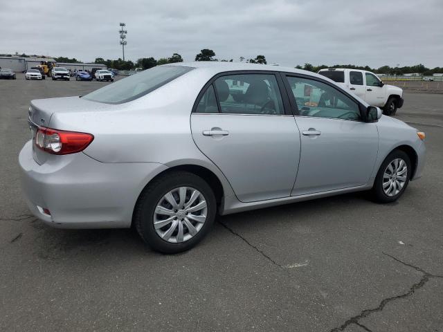 2T1BU4EE8DC110282 - 2012 TOYOTA COROLLA BASE 银色 照片 3