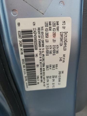 1C4GP45R05B356680 - 2005 CHRYSLER TOWN & COU 银色 照片 13