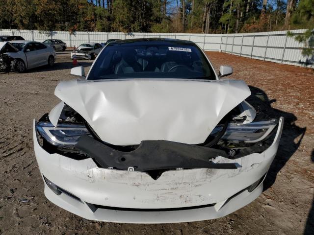 5YJSA1E27GF167425 - 2016 TESLA MODEL S Սպիտակ լուսանկար 5