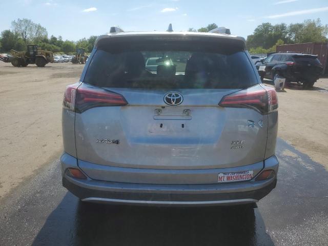 2T3RFREV9GW527491 - 2016 TOYOTA RAV4 XLE SILVER photo 6