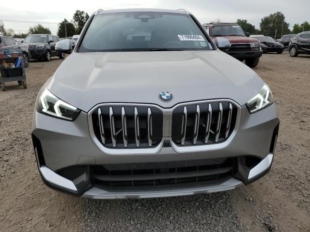 WBX73EF05P5Y25140 - 2023 BMW X1 XDRIVE28I GRAY photo 5