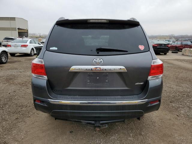 5TDBK3EH3DS242058 - 2013 TOYOTA HIGHLANDER BASE Сұр фото 6
