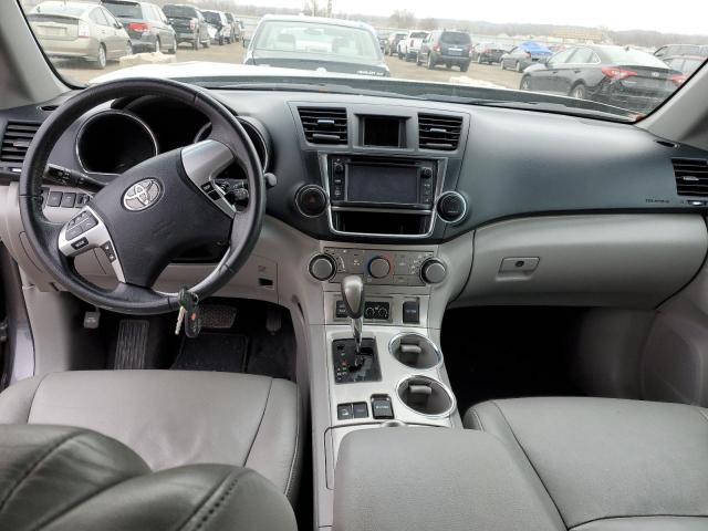 5TDBK3EH3DS242058 - 2013 TOYOTA HIGHLANDER BASE Сұр фото 8