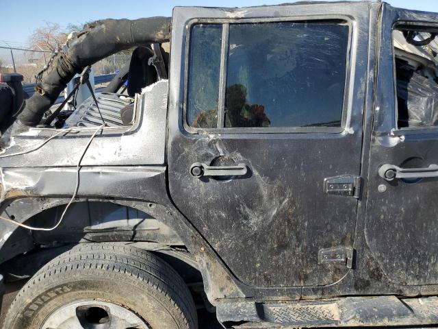 1C4BJWEG9GL310963 - 2016 JEEP WRANGLER U SAHARA GRAY photo 11