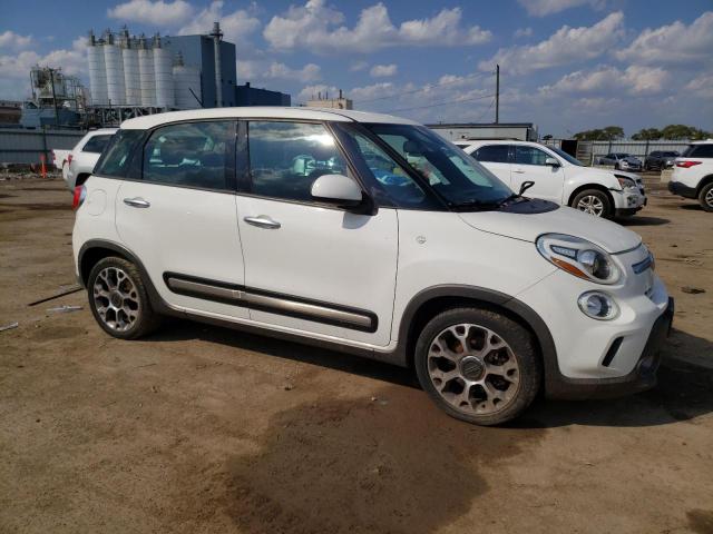 ZFBCFADH2EZ006597 - 2014 FIAT 500L TREKKING WHITE photo 4