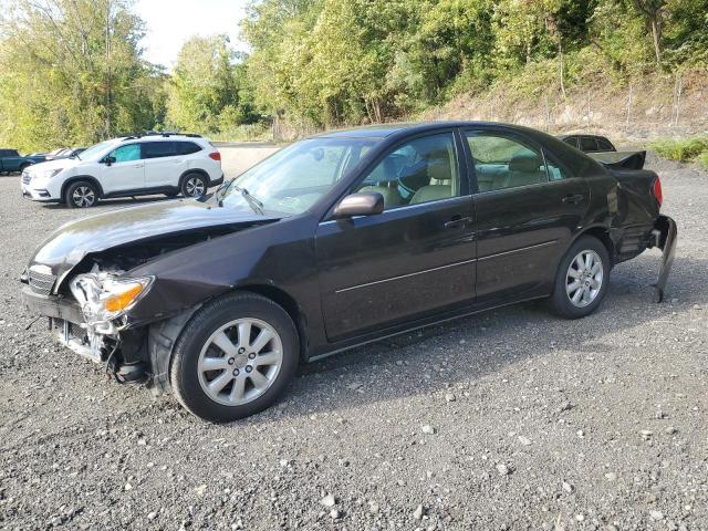2002 TOYOTA CAMRY LE, 