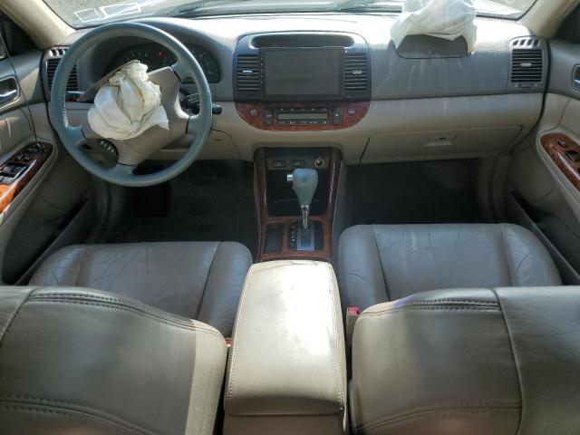 JTDBF30KX20033245 - 2002 TOYOTA CAMRY LE BLACK photo 8