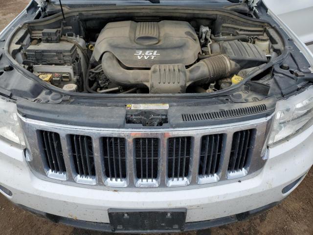 1C4RJFAG5DC557588 - 2013 JEEP GRAND CHER LAREDO WHITE photo 12