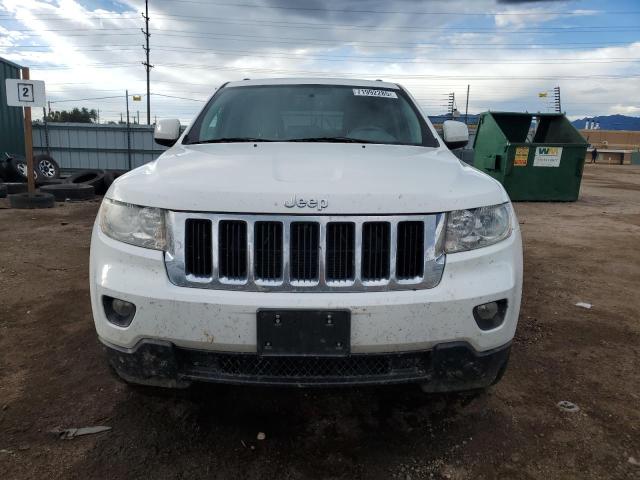 1C4RJFAG5DC557588 - 2013 JEEP GRAND CHER LAREDO WHITE photo 5