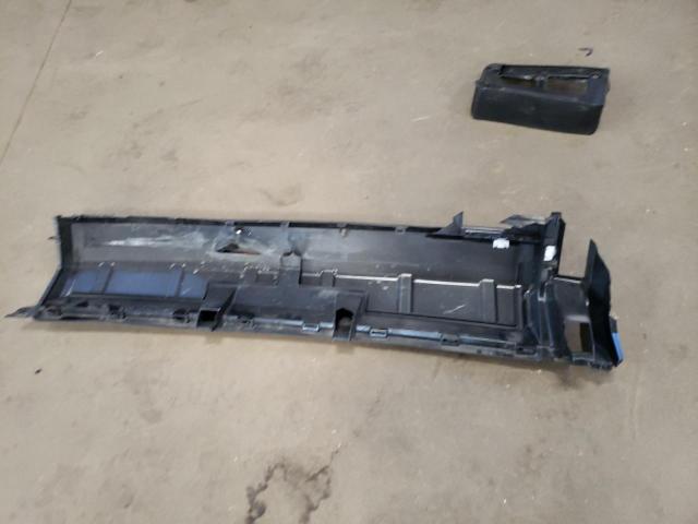 WBAEU33475PR17541 - 2005 BMW 325IX XI BLACK photo 12