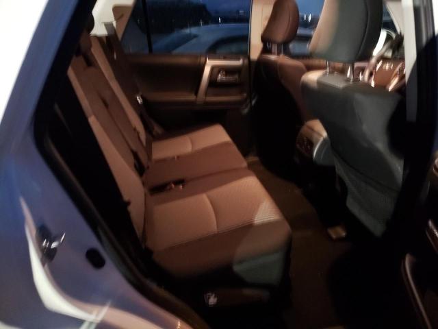 JTEMU5JR9N6086649 - 2022 TOYOTA 4RUNNER SR5/SR5 PREMIUM 白色 照片 11