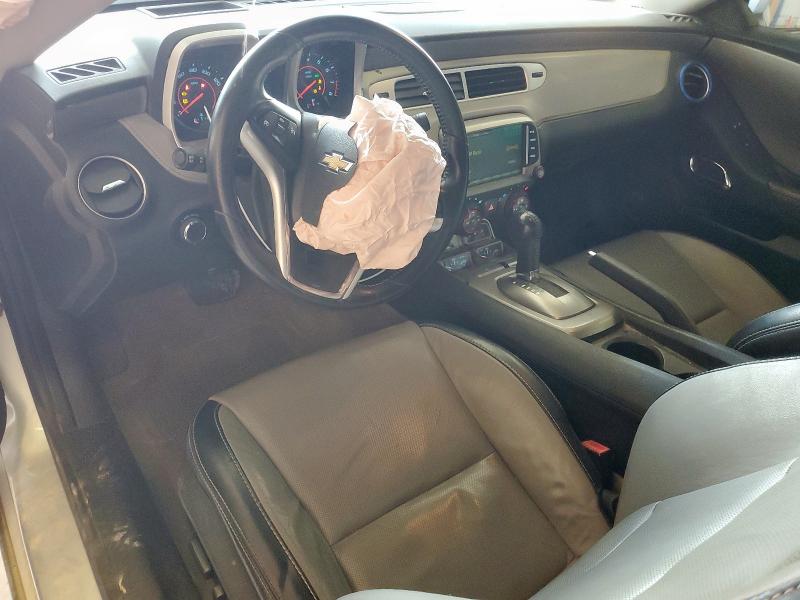 2G1FC1E31D9172987 - 2013 CHEVROLET CAMARO LT 银色 照片 8