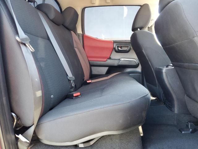 3TMAZ5CN3KM100012 - 2019 TOYOTA TACOMA DOUBLE CAB RED photo 10