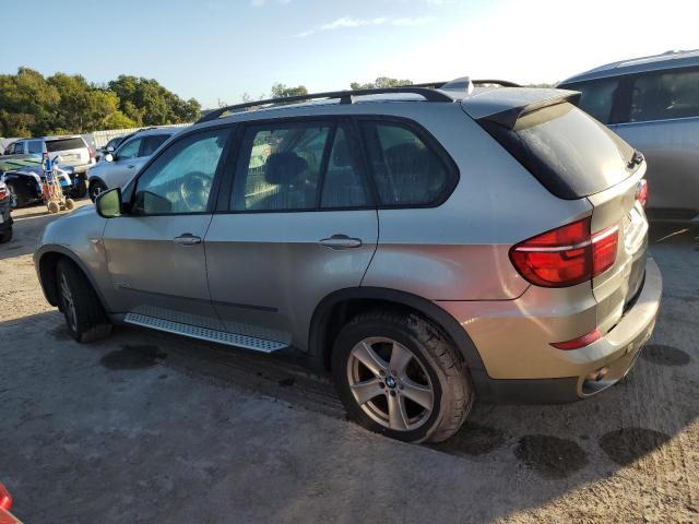 5UXZW0C57BL658914 - 2011 BMW X5 XDRIVE35D GOLD photo 2