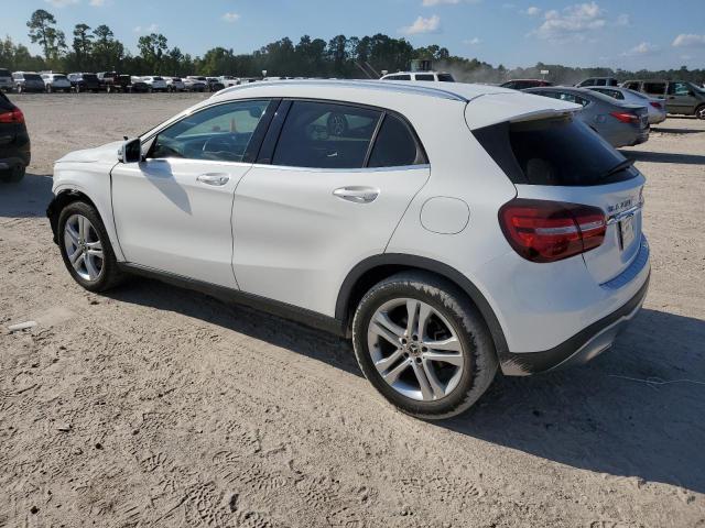 WDCTG4EB0LU028396 - 2020 MERCEDES-BENZ GLA 250 WHITE photo 2