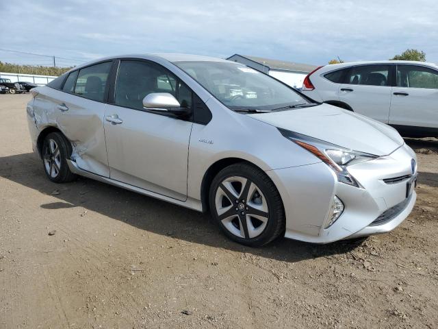 JTDKARFU3G3011913 - 2016 TOYOTA PRIUS SILVER photo 4