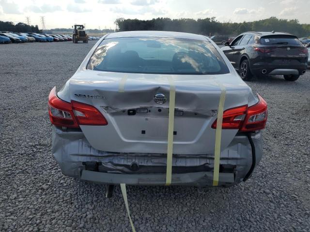 3N1AB7AP8KY363256 - 2019 NISSAN SENTRA S 银色 照片 6