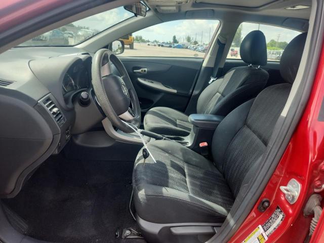 2T1BU4EE1DC999944 - 2013 TOYOTA COROLLA BASE Bordeaux Foto 7