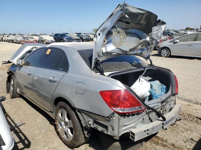 JH4KB16565C019183 - 2005 ACURA RL SILVER photo 2