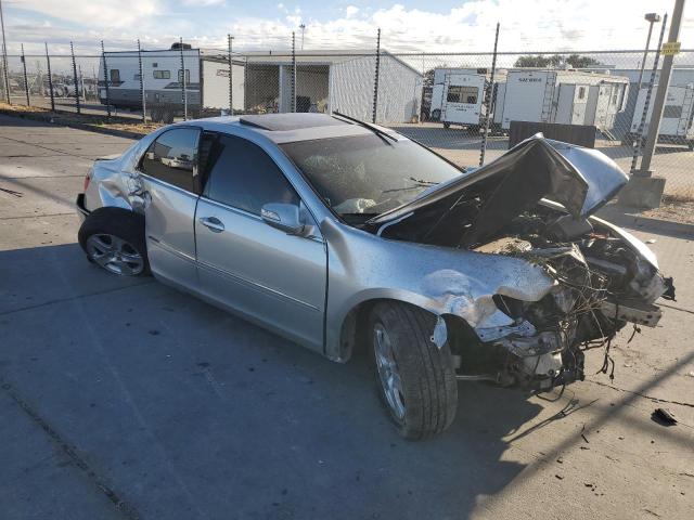 JH4KB16565C019183 - 2005 ACURA RL SILVER photo 4