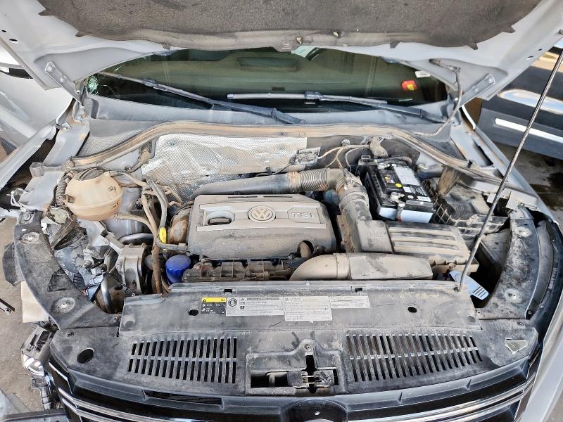WVGAV7AX2GW607126 - 2016 VOLKSWAGEN TIGUAN S SILVER photo 11