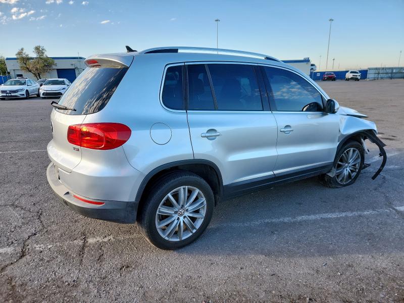 WVGAV7AX2GW607126 - 2016 VOLKSWAGEN TIGUAN S SILVER photo 3
